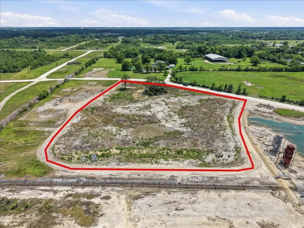 349 Choate Road Alvin, TX 77511