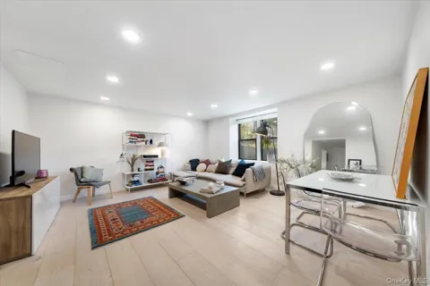 30 Windsor Terrace #AA1