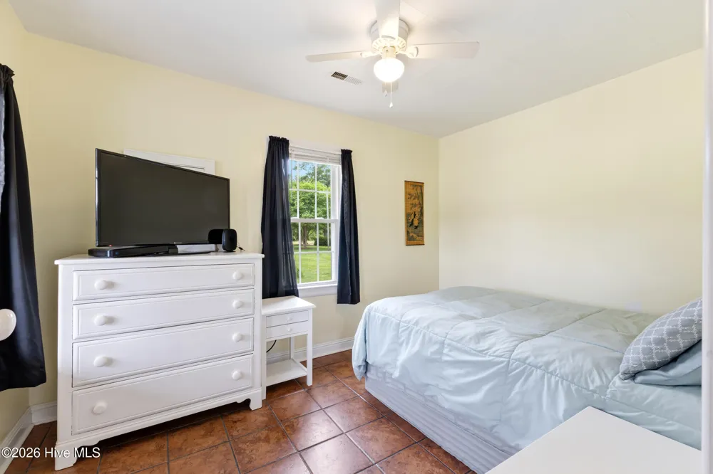 18791 Us Hwy 421 Willard, NC 28478
