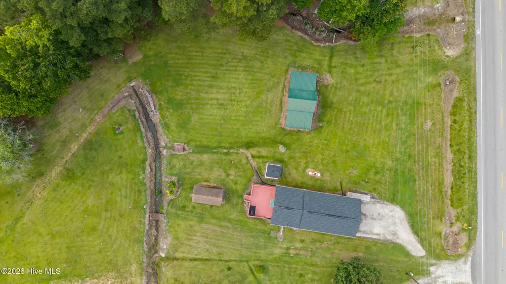 18791 Us Hwy 421 Willard, NC 28478