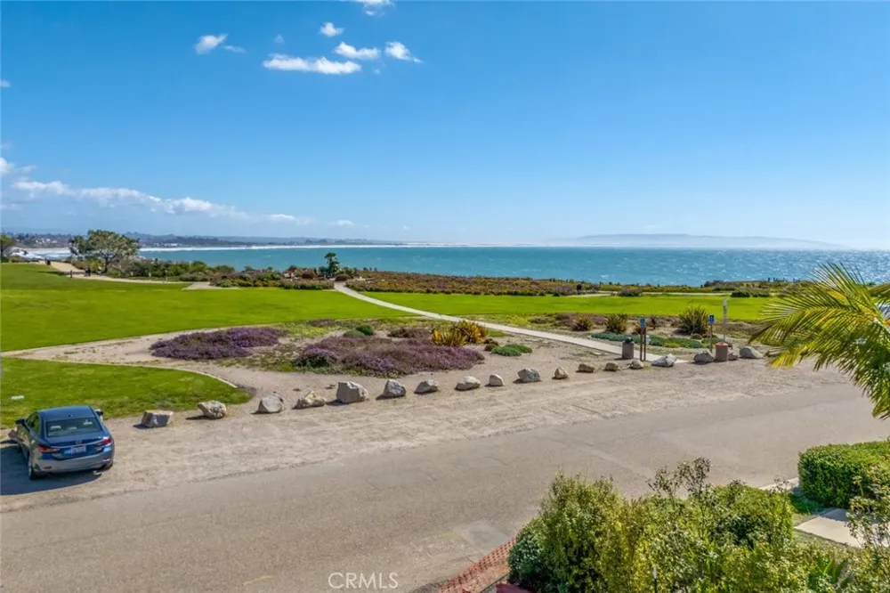 178 Cliff Avenue Pismo Beach, CA 93449