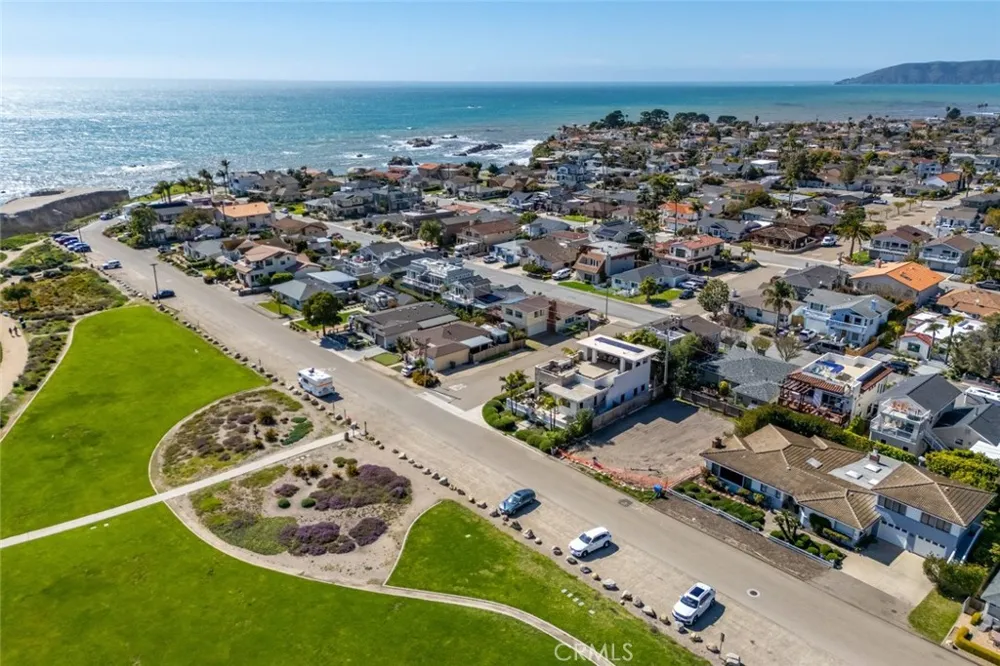 178 Cliff Avenue Pismo Beach, CA 93449