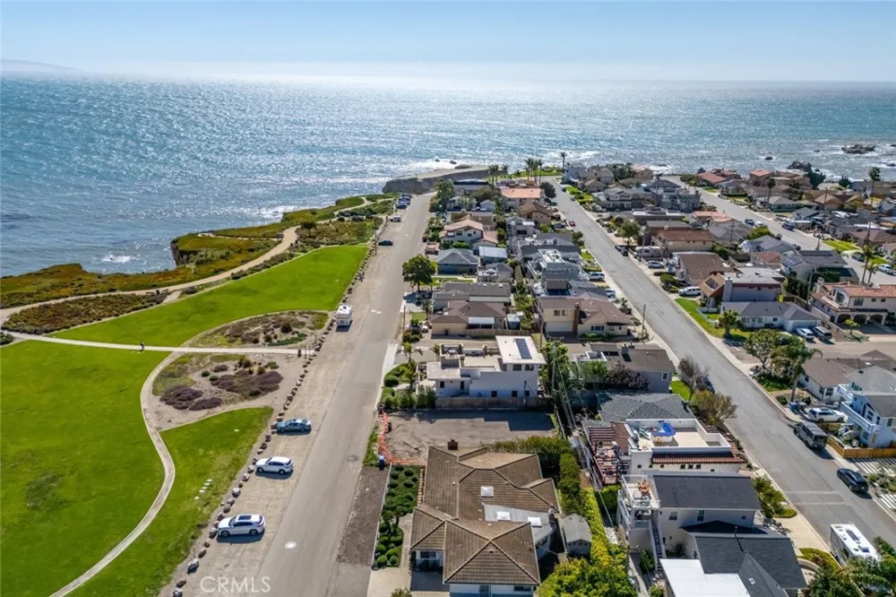 178 Cliff Avenue Pismo Beach, CA 93449