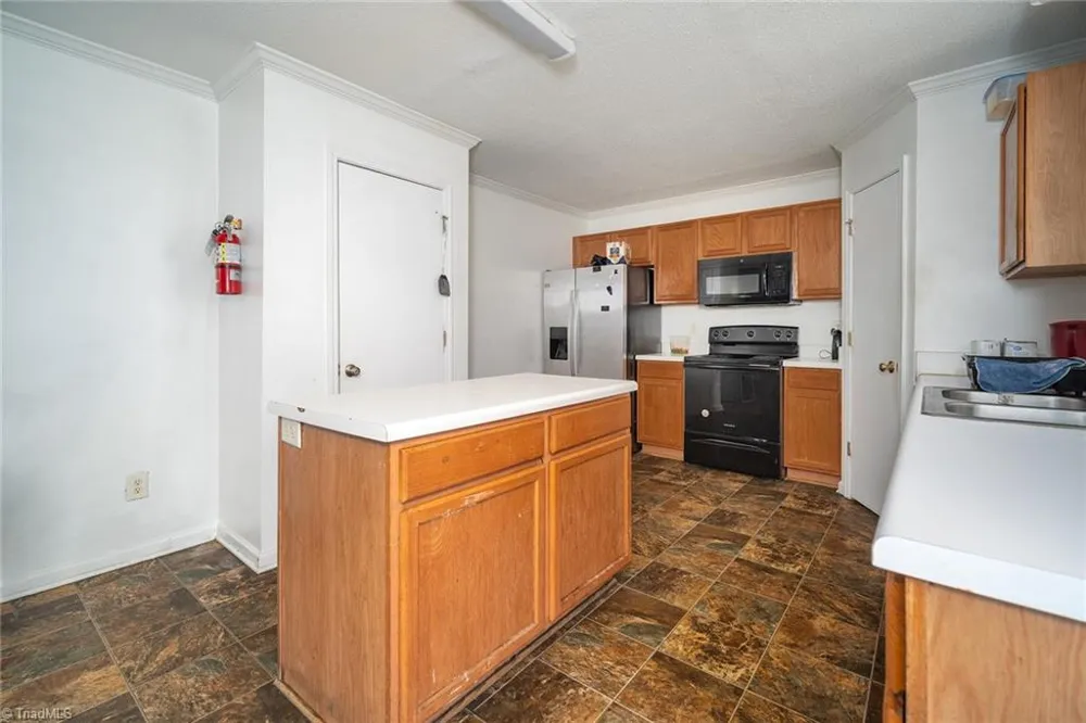 5709 Waterpoint Drive Browns Summit, NC 27214