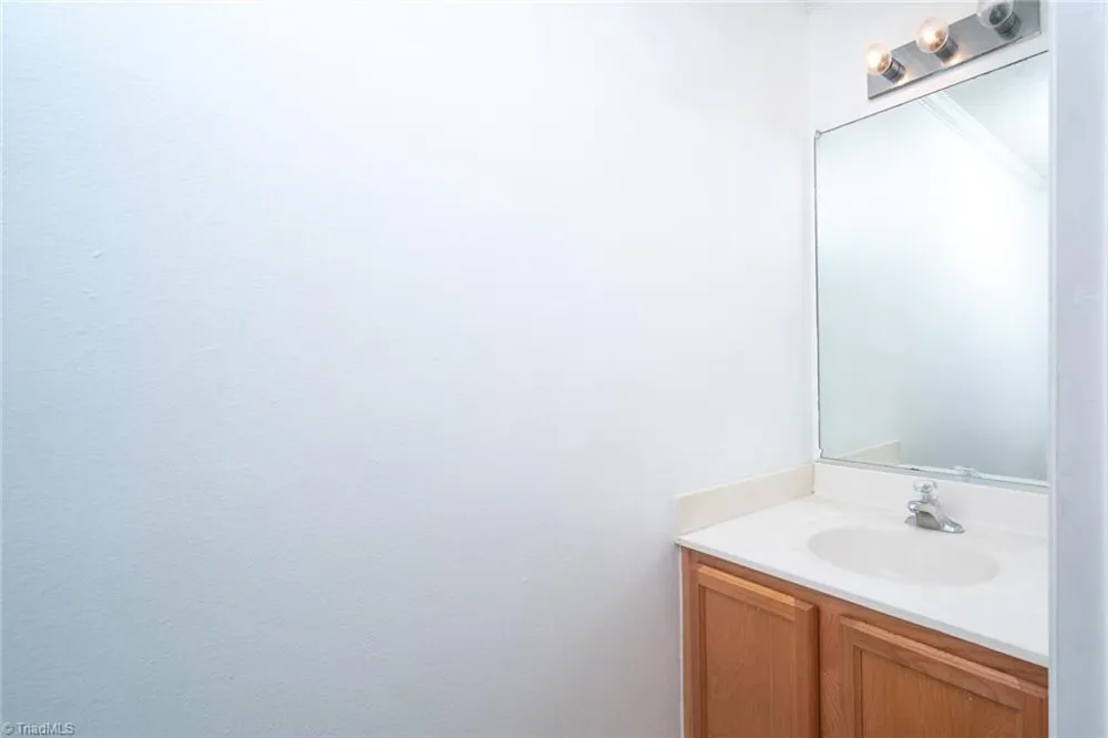 5709 Waterpoint Drive Browns Summit, NC 27214