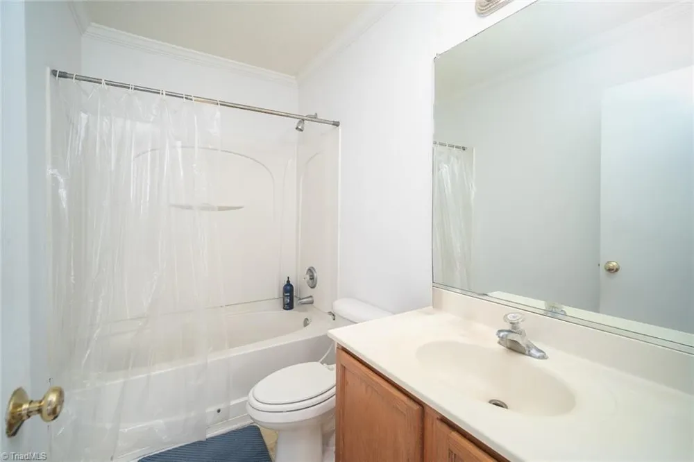 5709 Waterpoint Drive Browns Summit, NC 27214