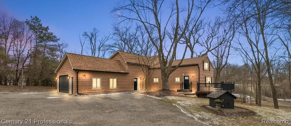 3185 Shimmons Road Auburn Hills City, MI 48326