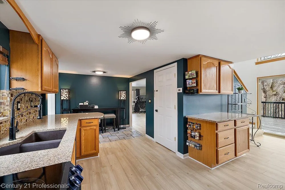 3185 Shimmons Road Auburn Hills City, MI 48326