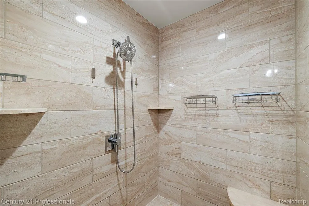 3185 Shimmons Road Auburn Hills City, MI 48326