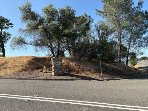 6 Oman Drive