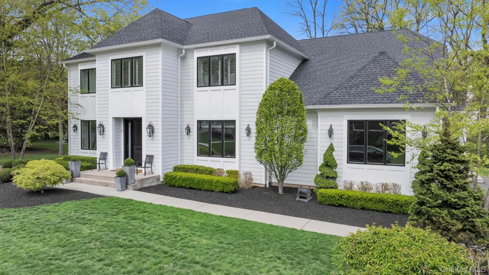 12 Dalewood Drive Suffern, NY 10901