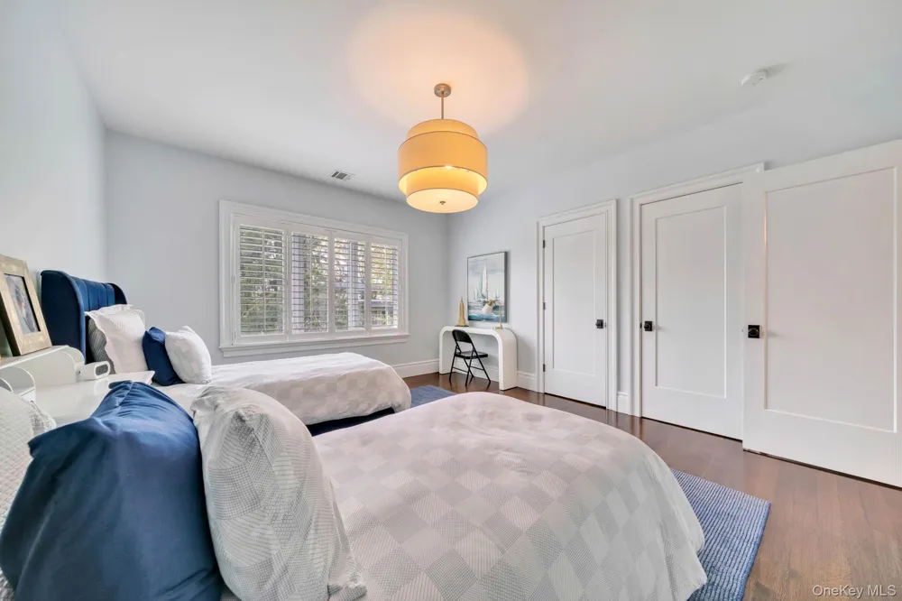 12 Dalewood Drive Suffern, NY 10901