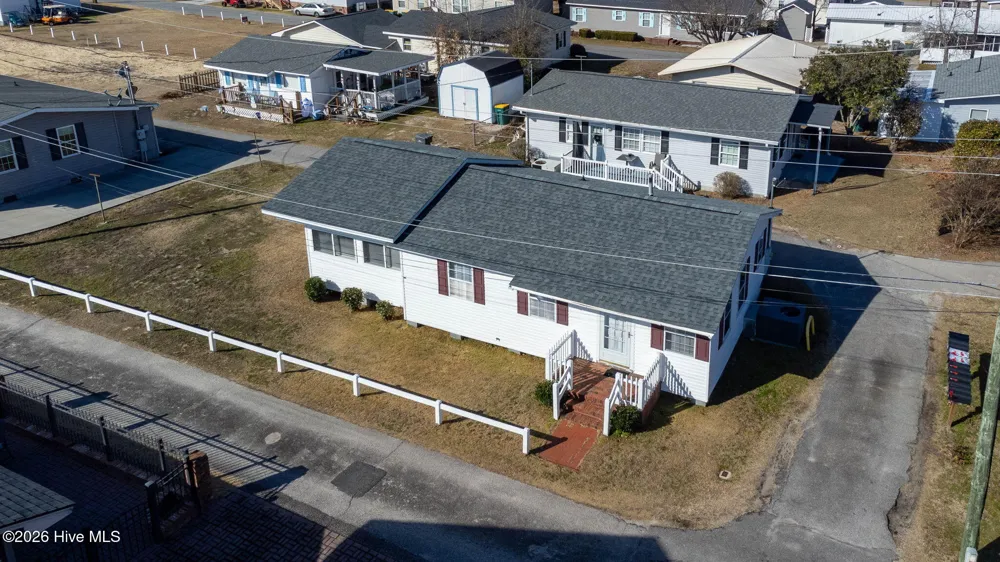 75 Clarkland Village Street Elizabethtown, NC 28337