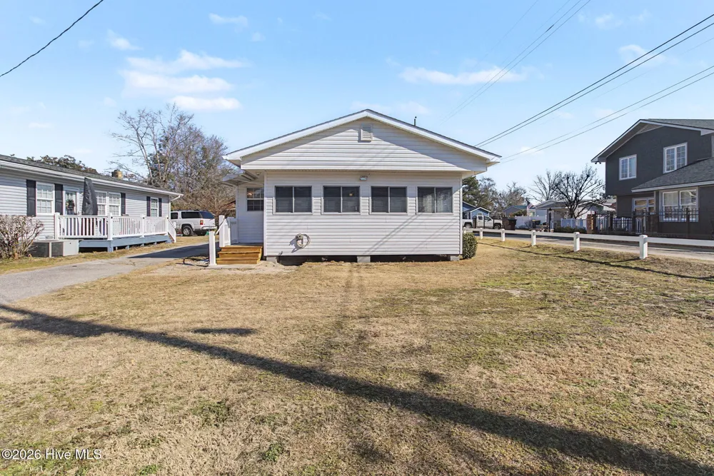 75 Clarkland Village Street Elizabethtown, NC 28337
