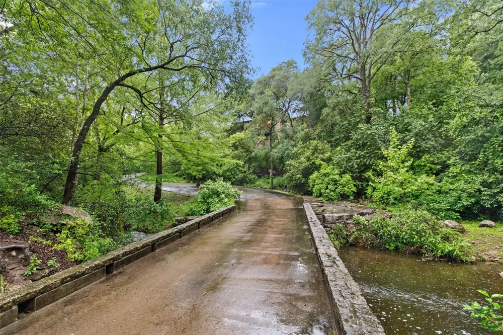 4625 Rockcliff Road Austin, TX 78746