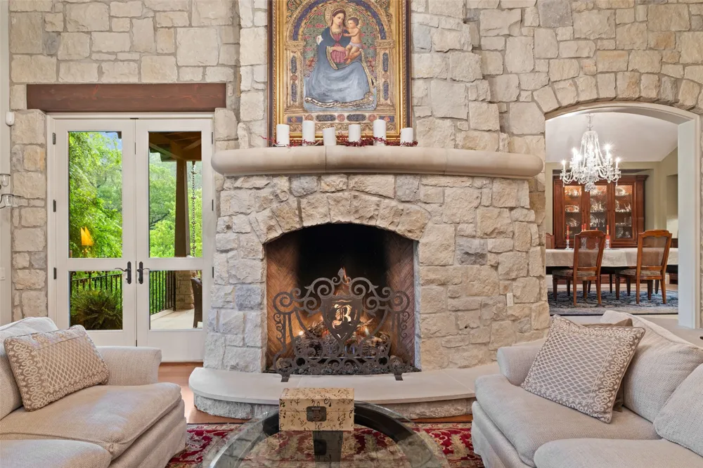 4625 Rockcliff Road Austin, TX 78746