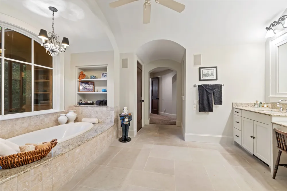4625 Rockcliff Road Austin, TX 78746