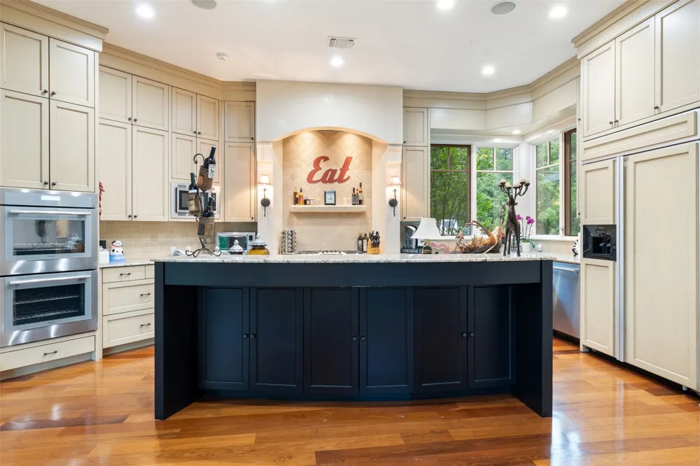 4625 Rockcliff Road Austin, TX 78746