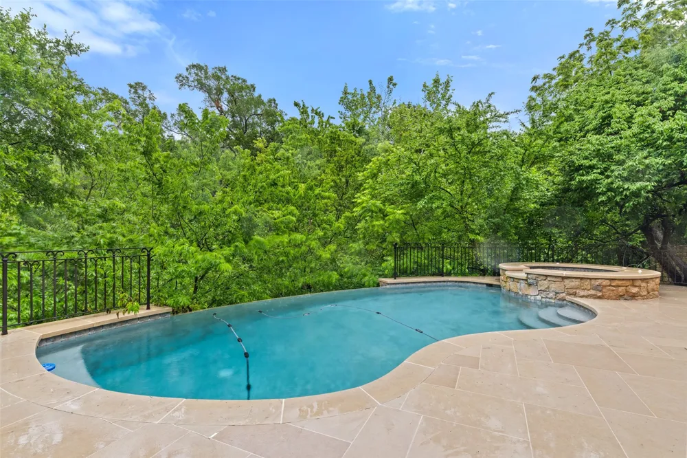 4625 Rockcliff Road Austin, TX 78746
