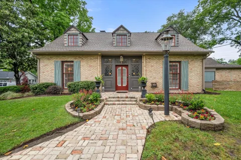 1111 Governors Drive