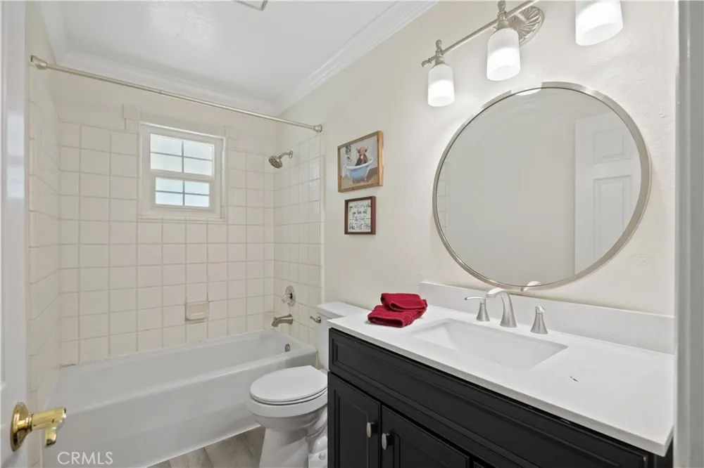 821 Victorian Park Chico, CA 95926