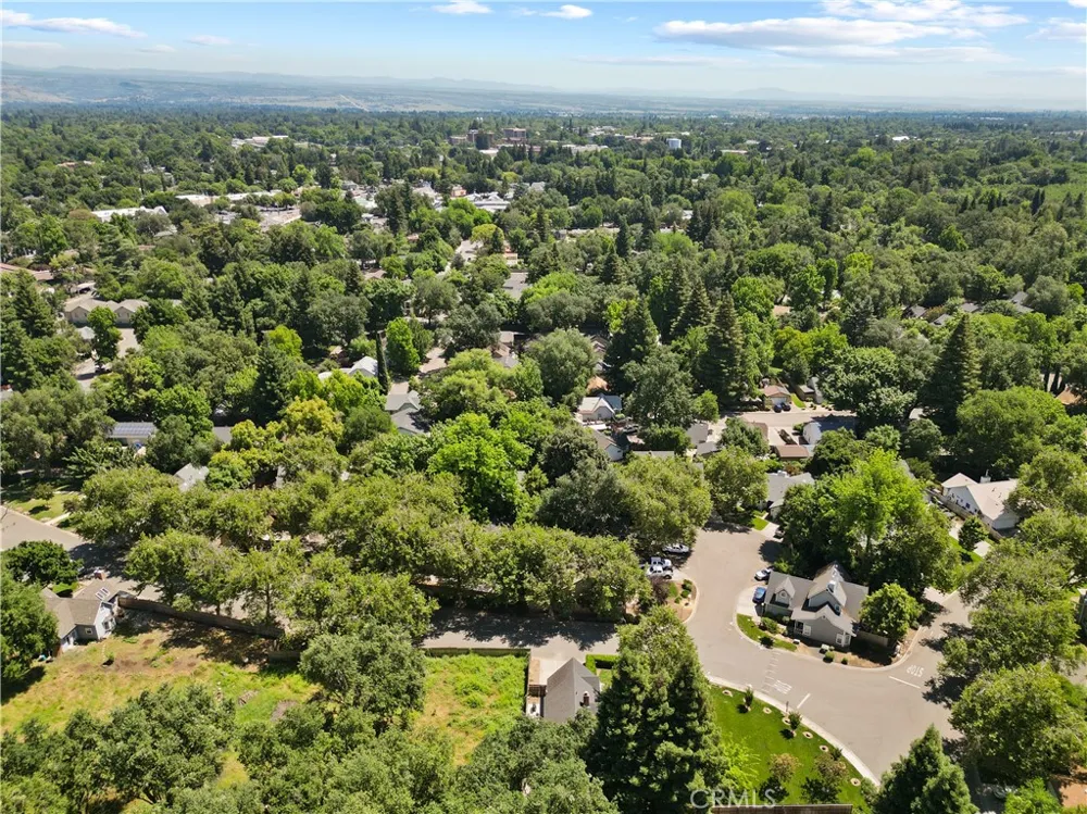 821 Victorian Park Chico, CA 95926