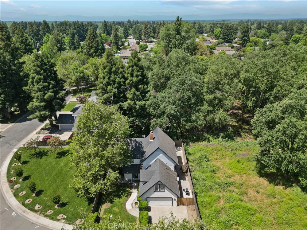 821 Victorian Park Chico, CA 95926