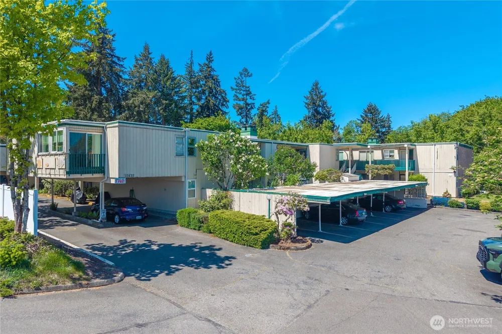 10430 Gravelly Lake Drive SW #44 Lakewood, WA 98499