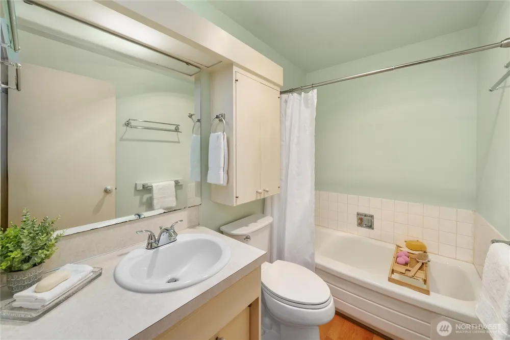 10430 Gravelly Lake Drive SW #44 Lakewood, WA 98499
