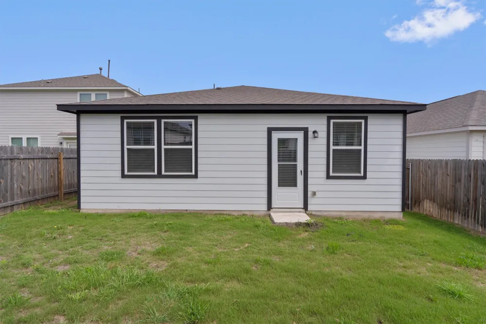 10613 Ridan Way Buda, TX 78610