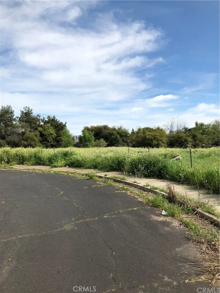 77 Paula Court Oroville, CA 95965
