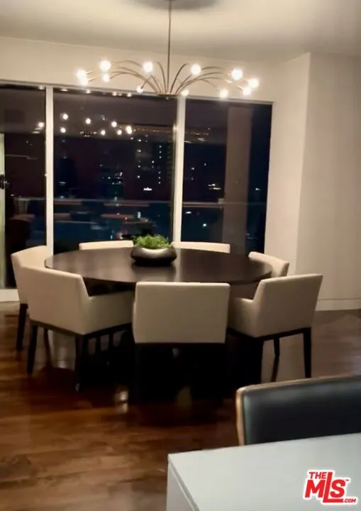 6250 Hollywood Boulevard #14D Los Angeles, CA 90028