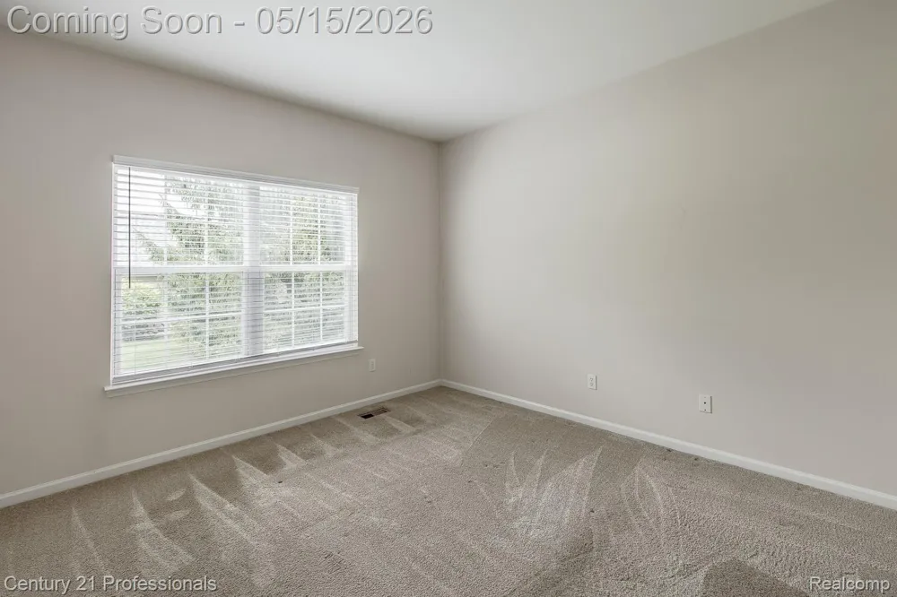 4509 Alexander Pines Drive Independence Charter Township, MI 48346