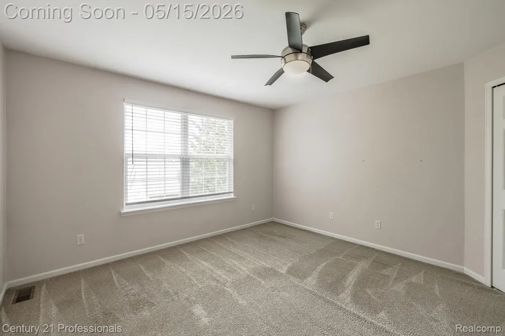 4509 Alexander Pines Drive Independence Charter Township, MI 48346