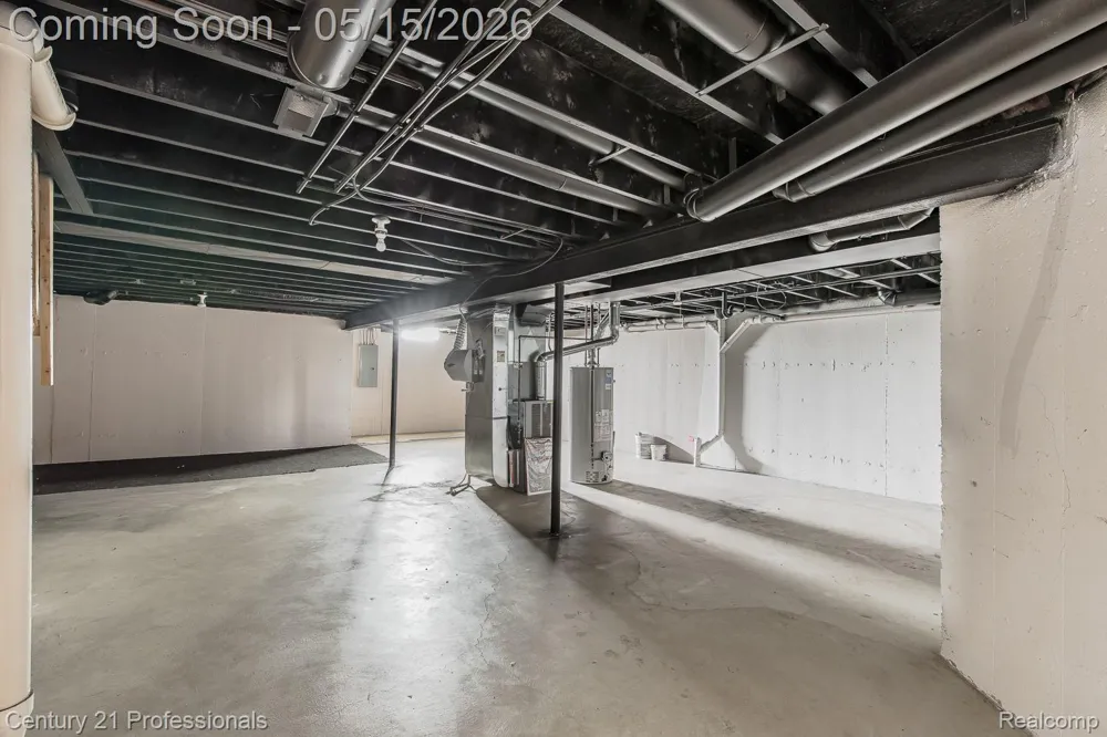 4509 Alexander Pines Drive Independence Charter Township, MI 48346