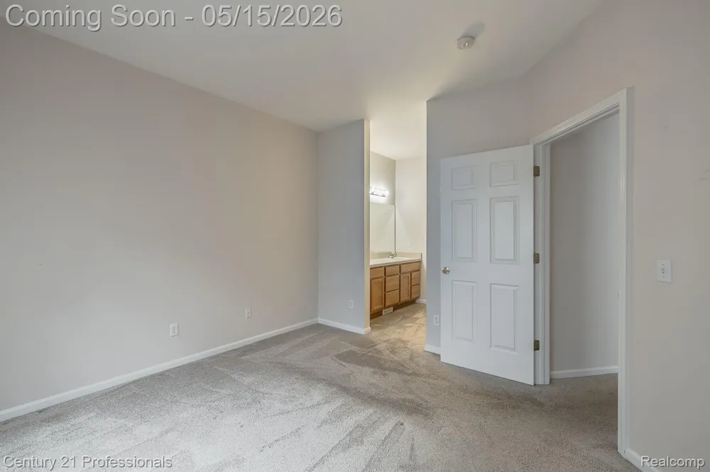 4509 Alexander Pines Drive Independence Charter Township, MI 48346