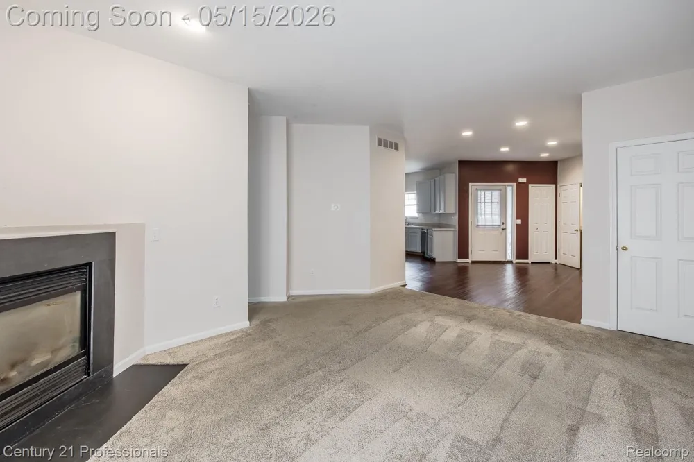 4509 Alexander Pines Drive Independence Charter Township, MI 48346