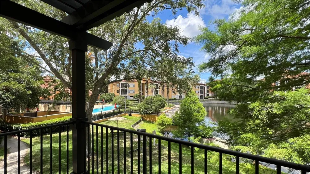 6121 METROWEST BOULEVARD #101 Orlando, FL 32835
