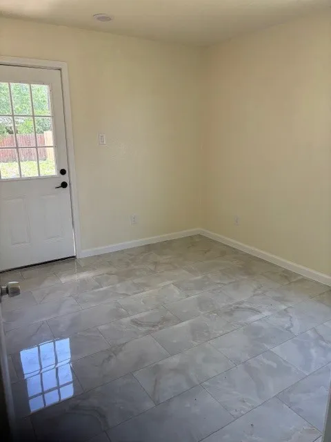 104 S Wall Street Itasca, TX 76055