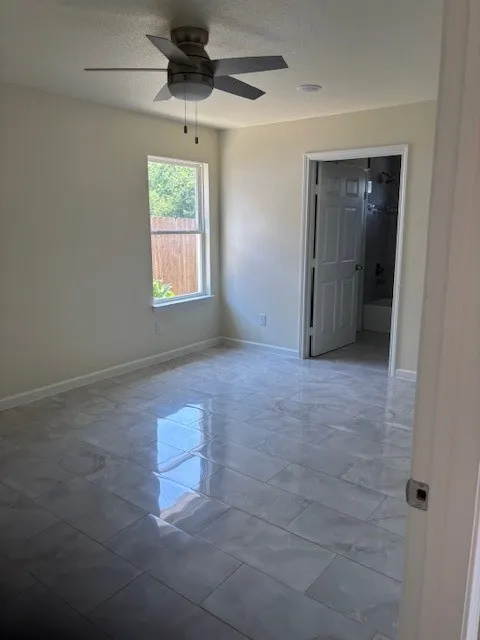 104 S Wall Street Itasca, TX 76055
