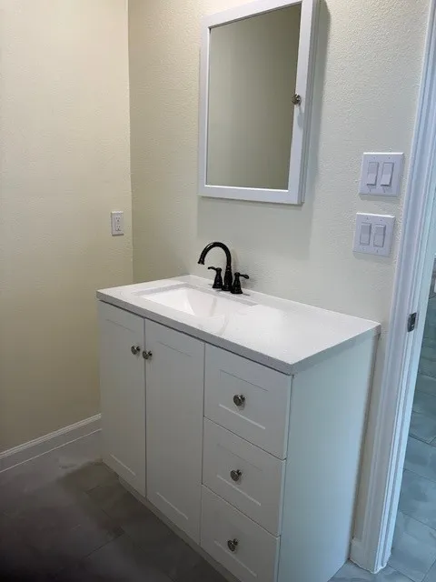 104 S Wall Street Itasca, TX 76055