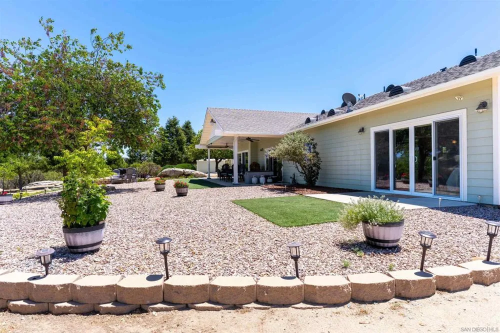43700 Sunshine Circle Aguanga, CA 92536