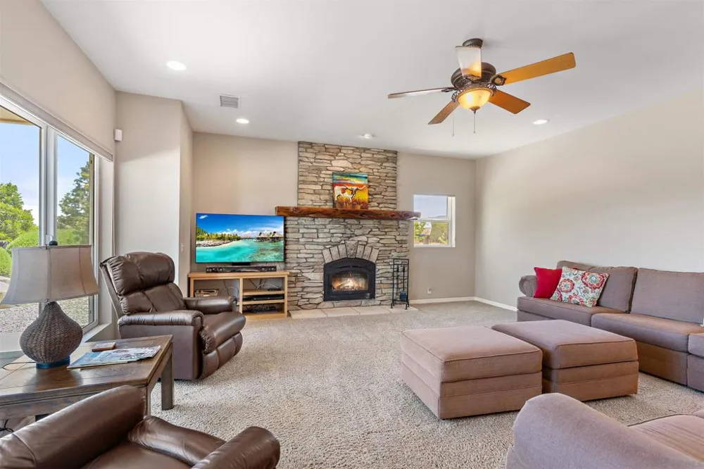 43700 Sunshine Circle Aguanga, CA 92536