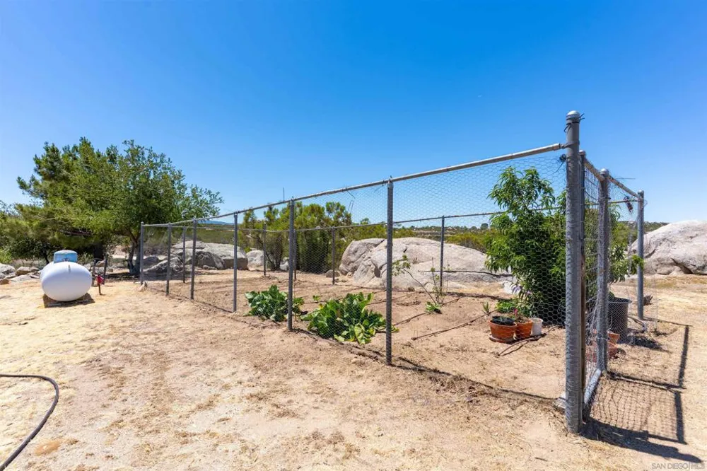 43700 Sunshine Circle Aguanga, CA 92536