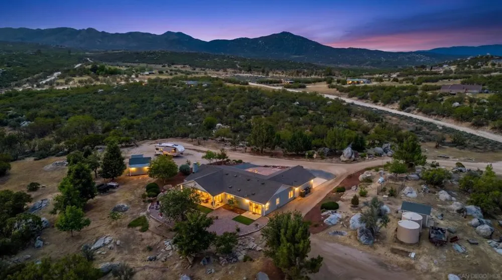 43700 Sunshine Circle Aguanga, CA 92536