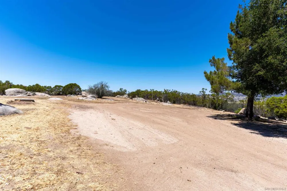 43700 Sunshine Circle Aguanga, CA 92536