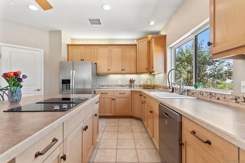 43700 Sunshine Circle Aguanga, CA 92536