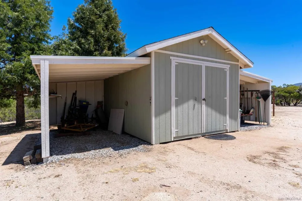 43700 Sunshine Circle Aguanga, CA 92536