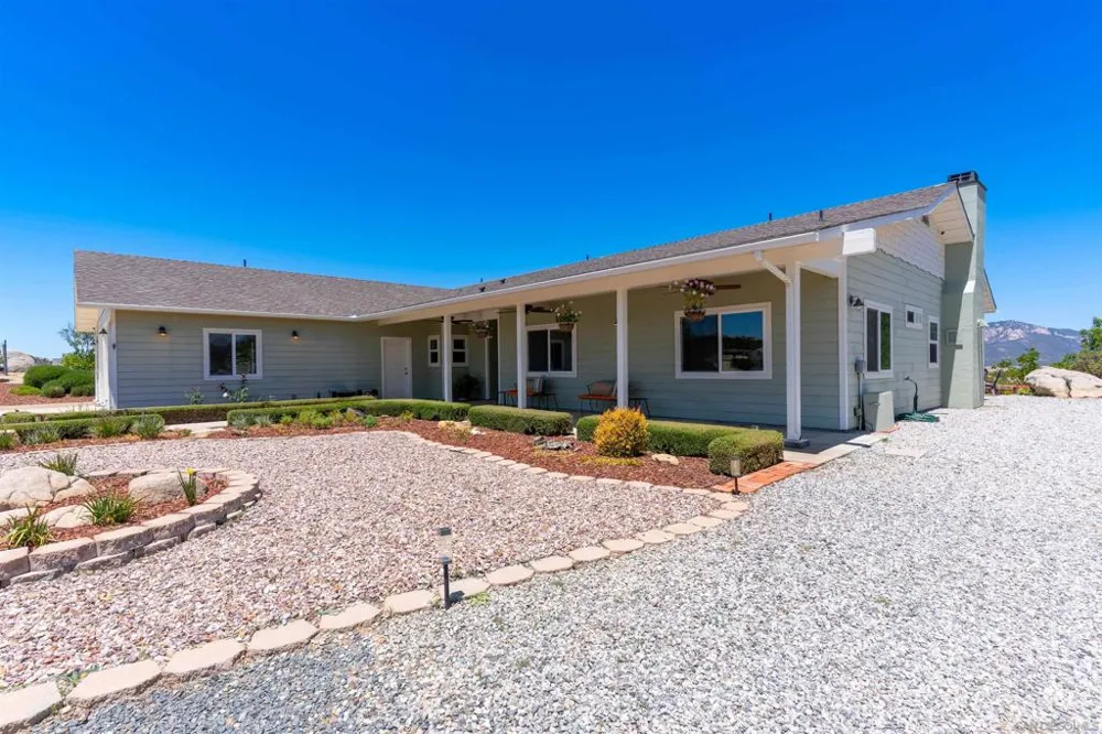 43700 Sunshine Circle Aguanga, CA 92536