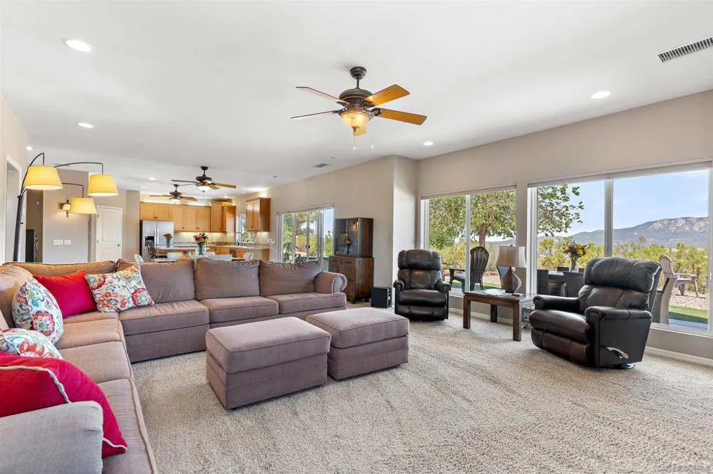 43700 Sunshine Circle Aguanga, CA 92536